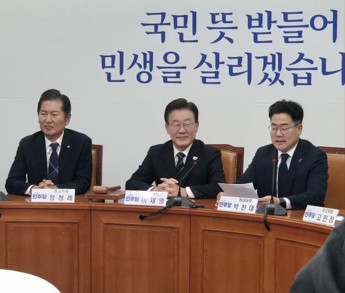 더불어민주당 지도부가 8일 국회 본관에서 최고위원회의를 실시하고 있다. (사진=김한별 기자)