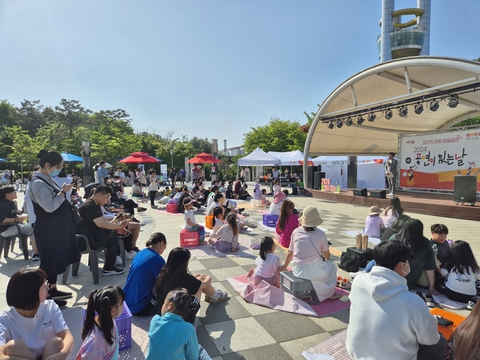 야외 상설공연 '공연이 있는 날' 공연 모습. (사진=오산시 제공)