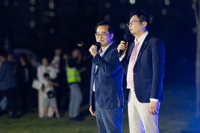 지난 15일 시흥 배곧생명공원에서 진행된 ‘2024 경기 미래모빌리티 페스타’에서 김동연 경기도지사가 발언하고 있다. (사진=경기도 제공)
