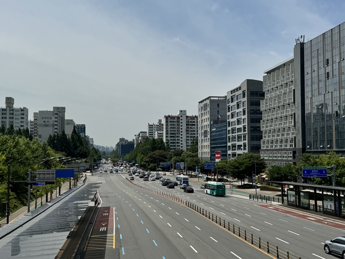 성남시청 앞 육교에서 바라본 전경. (사진=성남시 제공)