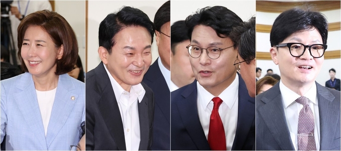 국민의힘 당대표 선거에 나선 나경원 의원(사진 왼쪽부터), 원희룡 전 국토부 장관, 윤상현 의원, 한동훈 전 비상대책위원장이 24일 오전 국회에서 열린 국민의힘 초선의원 공부모임에 참석하고 있다. (사진=연합뉴스)