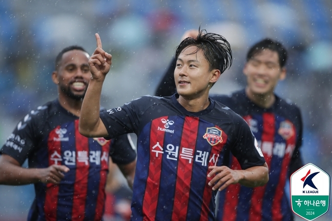 프로축구 K리그1 수원FC의 간판 선수 이승우가 2025시즌 자유계약선수로 산정된다. (사진=한국프로축구연맹 제공)