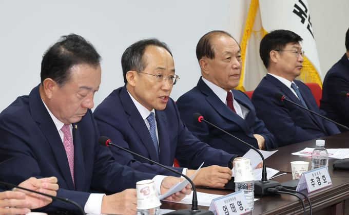 추경호 국민의힘 원내대표(왼쪽 두번째)가 8일 오전 서울 여의도 당사에서 열린 비상대책위원회의에서 발언하고 있다. (사진=연합뉴스)