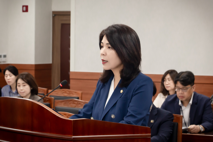 남양주시의회 복지환경위원회 손정자 의원이 조례안 제안설명을 하고 있다. (사진=남양주시의회 제공)