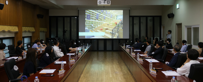 22일 인천시교육청 영상회의실에서 '개교 업무 추진단 운영 평가 보고회' 진행 모습 ( 사진 = 인천시교육청 제공 )