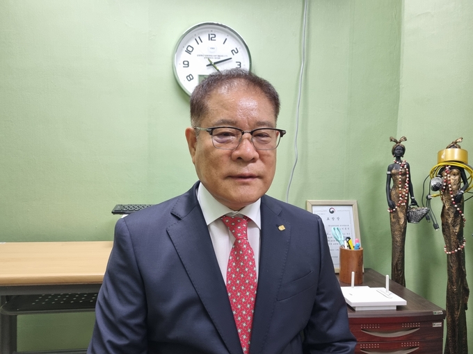 경기동부상공회의소 제8대 회장으로 무투표 당선된 이홍균 쌍용금속(주) 대표이사. (사진=이화우 기자)