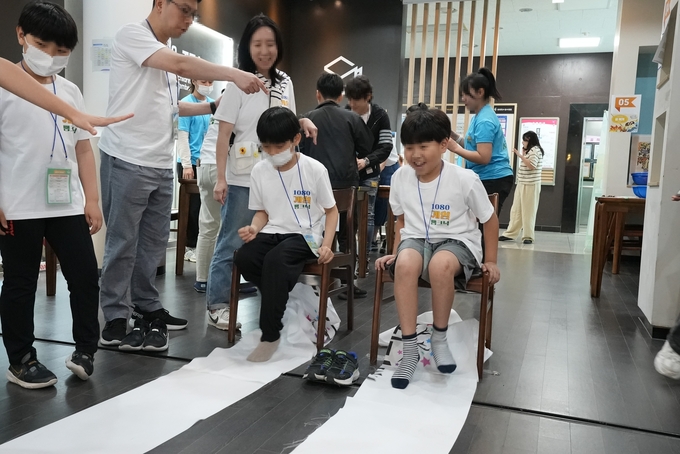 성남시가 운영하는 성남게임힐링센터가 청소년 게임 과몰입 예방 교육과 고령층 게임 친화 교육을 통해 건전한 게임 문화를 조성하고 있다. (사진=성남시 제공)