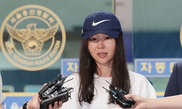 지난 7월 9일 민희진 어도어 대표가 '업무상 배임' 혐의 관련 첫 소환 조사를 마친 후 모습. (사진=연합뉴스)