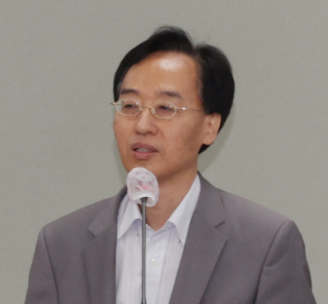 김용철 한국반부패정책학회장이 경북경찰에서 반부패·청렴교육을 실시하고 있다. (사진=경북경찰청 제공)