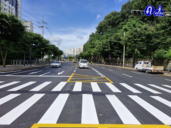 용인시 기흥구는 마북IC 일원 노후도로 1km 구간을 재포장했다. (사진=용인시 제공)
