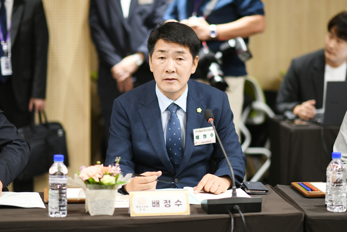 배정수 화성시의회 의장. (사진=화성시의회 제공)