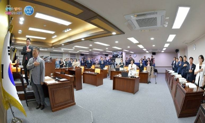 양평군의회가 제303회 임시회를 개회하고 있다. (사진=양평군의회 제공) 