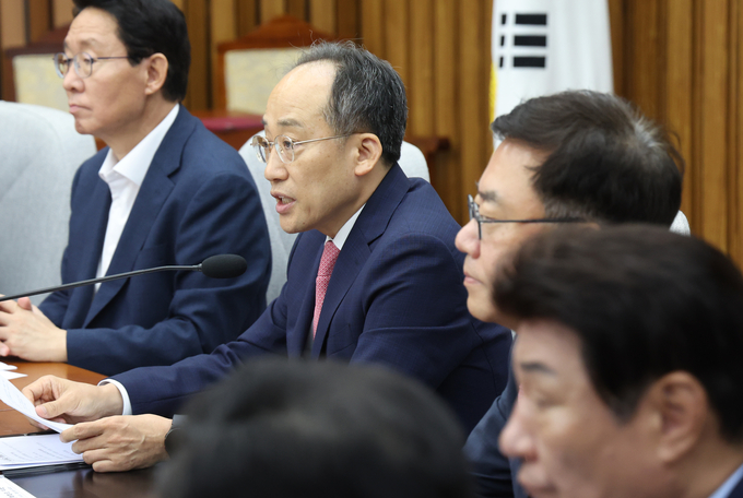 추경호 국민의힘 원내대표가 3일 국회에서 열린 원내대책회의에서 발언을 하고 있다. (사진=연합뉴스)