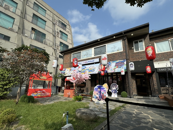 에버소울 카페 전경. (사진=카카오게임즈 제공)