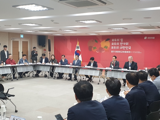 12일 오전 안성농식품물류센터에서 열린 국민의힘 현장 최고위원회의에서 장동혁 국민의힘 수석최고위원이 발언을 하고 있다. (사진=나규항 기자)