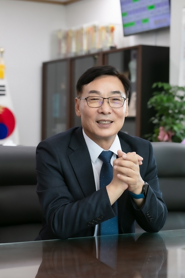 부천시의회 김병전 의장 취임 100일을 맞이했다. (사진=부천시의회 제공)
