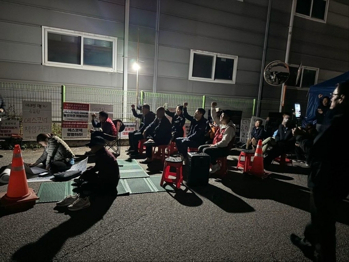  아리셀 공장 화재 사고 유가족. (사진=연합뉴스 제공)