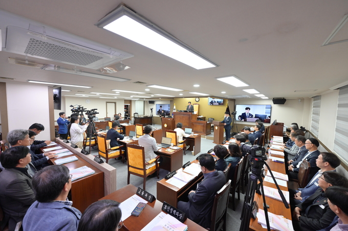 제305회 양평군의회 임시회가 진행되고 있다. (사진=양평군의회 제공)