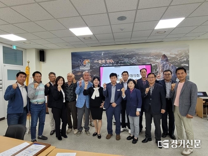 일죽면기업인협의회 인증서 전달식 모습(사진=안성시 제공)
