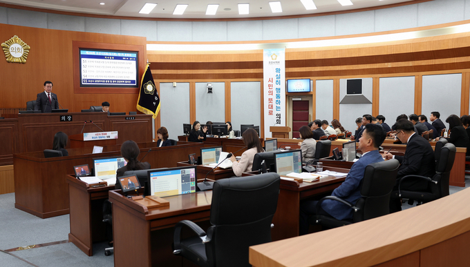 오산시의회, 제288회 임시회 본회의 개회 장면. (사진=오산시의회 제공)