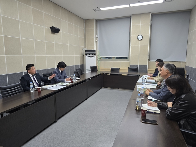 손준기 의원이 간담회에서 발언하고 있다. (사진=손준기 의원측 제공)
