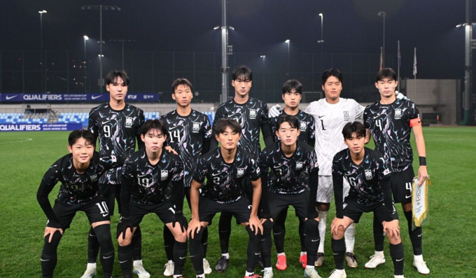 박기태 감독이 지휘하는 한국 U-16 대표팀. (사진=아시아축구연맹(AFC) 홈페이지)