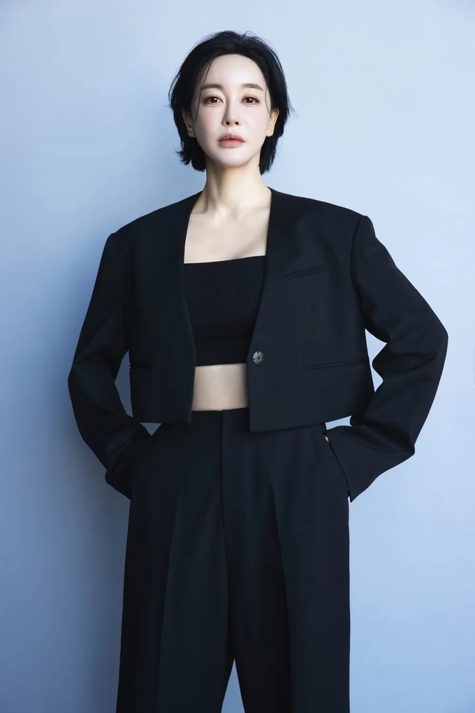 유한대학교 방송연예전공 특임교수로 임용된 배우 김혜은. (사진=유한대학교 제공)