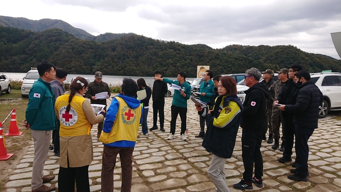 가평군은 23일 자라섬 남도에서 '2024년 재난대응 안전한국훈련'의 성공적 추진을 위해 제3차 기획회의및 도상훈련을 진행했다. (사진=가평군 제공)
