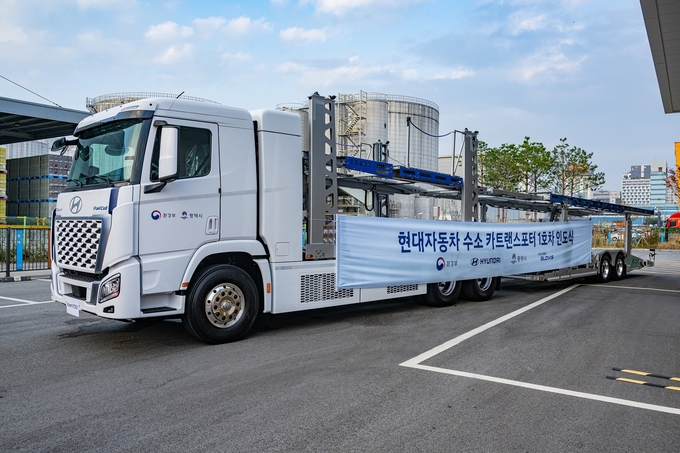 엑시언트 수소전기트럭 카트랜스포터. (사진=현대자동차 제공)