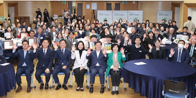 광명시는 지난 5일 시청 대회의실에서 ‘제5회 광명시 소상공인의 날 기념행사’를 개최했다. (사진=광명시 제공)