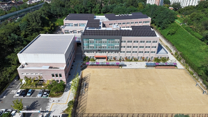 범박중학교 전경. (사진=범박중학교 제공)