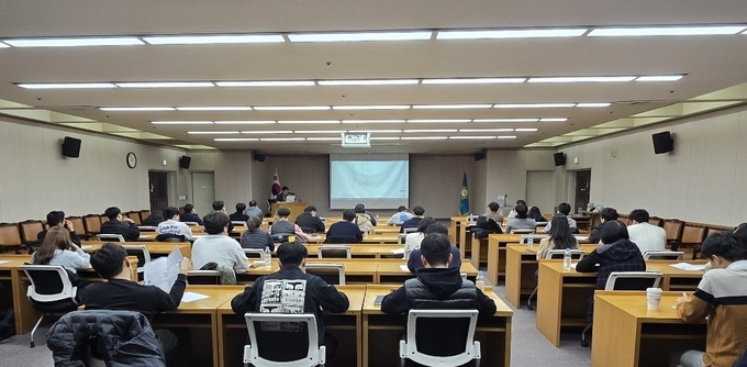 시설물안전법 안전관리 교육 진행 모습. (사진=부천시 제공)