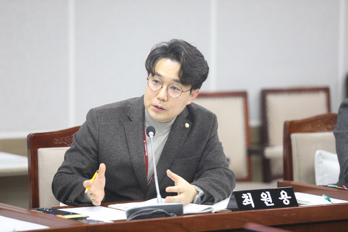 수원시의회 최원용(국힘·영통2) 의원. (사진=수원시의회 제공)