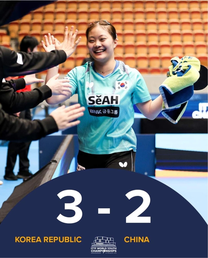 24일(한국시간) 스웨덴 헬싱보리에서 열린 2024 국제탁구연맹(ITTF)대회 세계청소년선수권대회에서 유예린(화성도시공사)의 2승에 힘입어 한국이 결승에 진출했다. (사진=ITTF 방송 화면 캡처)