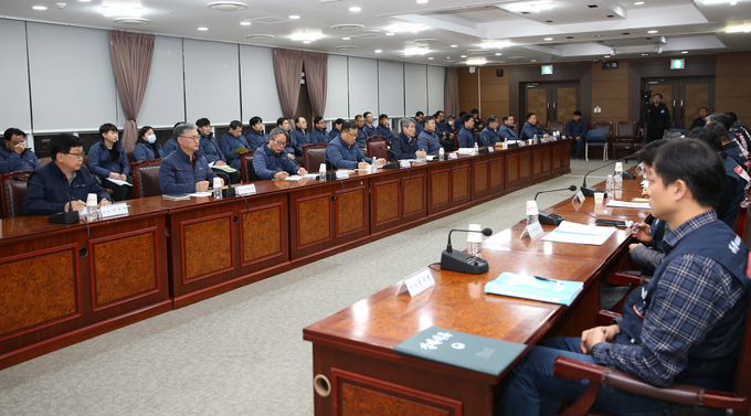  6일 서울교통공사와 노조 간 임단협 협상이 진행된 모습. (사진=연합뉴스 제공)