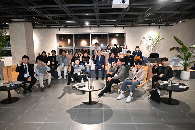 동두천시는 지난 5일 청년창업지원센터 내일스퀘어에서 청년 토크콘서트를 개최했다. (사진=동두천시 제공)