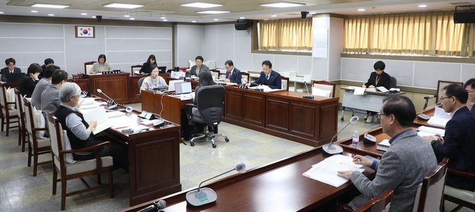 수원시의회 기획경제위원회. (사진=수원시의회 제공)