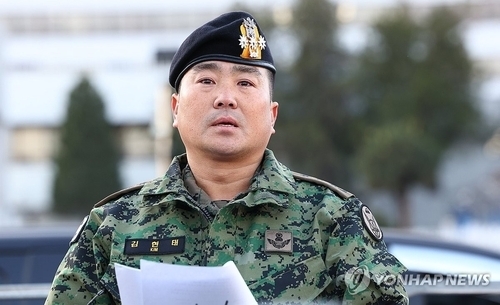 김현태 제707특수임무단장이 9일 오전 서울 용산구 국방부 전쟁기념관 앞에서 기자회견을 하고 있다. (사진=연합뉴스)