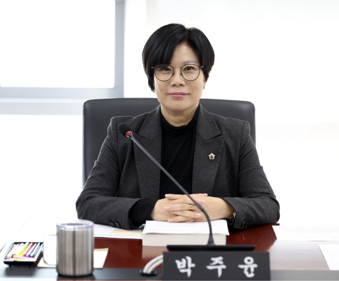 성남시의회 국민의힘 박주윤 의원(도시건설위원회, 수정구 신흥2·3동, 단대동). (사진=성남시의회 제공)