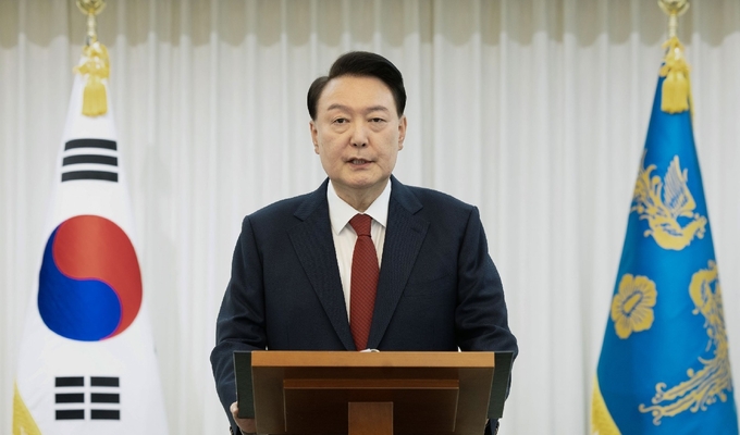 윤석열 대통령은 14일 국회 본회의 탄핵안 통과 직후 대국민 담화를 발표했다. (사진=대통령실 제공)