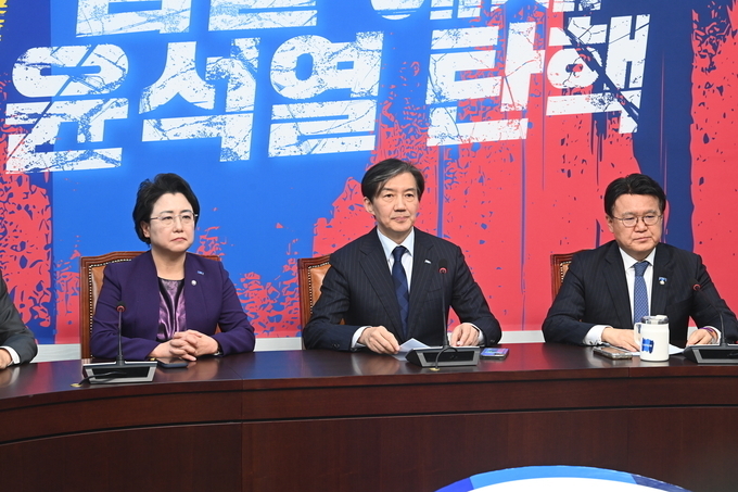 조국 조국혁신당 대표가 지난 12일 오후 서울 여의도 국회에서 기자회견을 갖고 있다. (사진=옥지훈 기자)