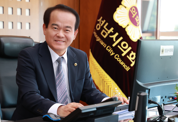 이덕수 성남시의회 의장. (사진=성남시의회 제공)