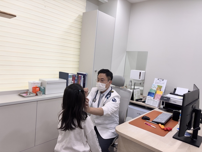 용인특례시는 성조숙증 진단과 치료가 어려운 드림스타트 아동을 대상으로 ‘성장플러스’ 사업을 운영하고 있다. (사진=용인시 제공)