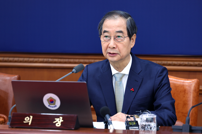 한덕수 대통령 권한대행 국무총리가 24일 정부서울청사에서 열린 국무회의에서 발언하고 있다. (사진=연합뉴스)