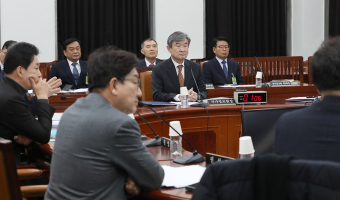 조태용 국가정보원장과 1, 2, 3차장이 13일 오전 국회 정보위원회 전체회의에 출석하고 있다. (사진=연합뉴스)