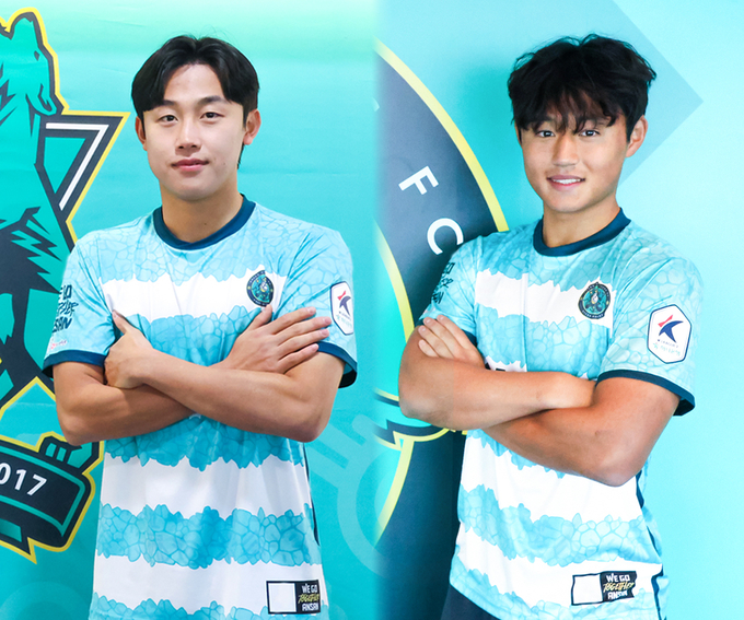K리그2 안산그리너스FC 미드필더 손준석(왼쪽) 공격수 박형우. (사진=안산그리너스FC 제공)