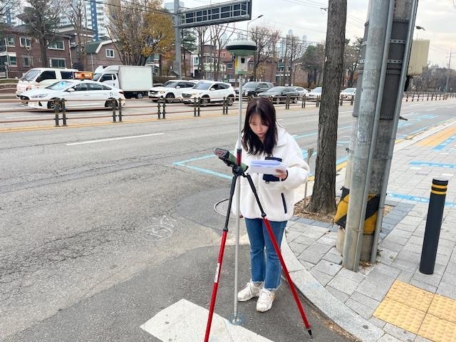 구리시는 지적측량의 정확한 성과제공을 위해 활용되는 지적기준점에 대해 오는 6월까지 일제 조사를 실시한다. (사진=구리시 제공)