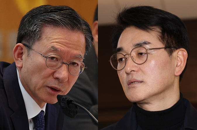 정성호(왼쪽, 민주·동두천양주연천갑) 국회의원과 박용진 전 국회의원. (사진=연합뉴스)