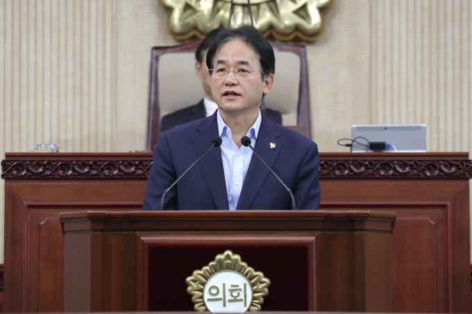 이동환 고양시장이 제291회 고양특례시의회 임시회에서 시정 연설을 하고 있다. (사진=고양시 제공)