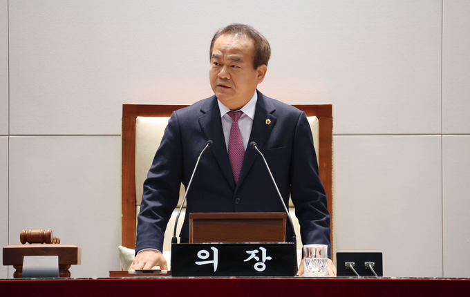 이덕수 성남시의회 의장.